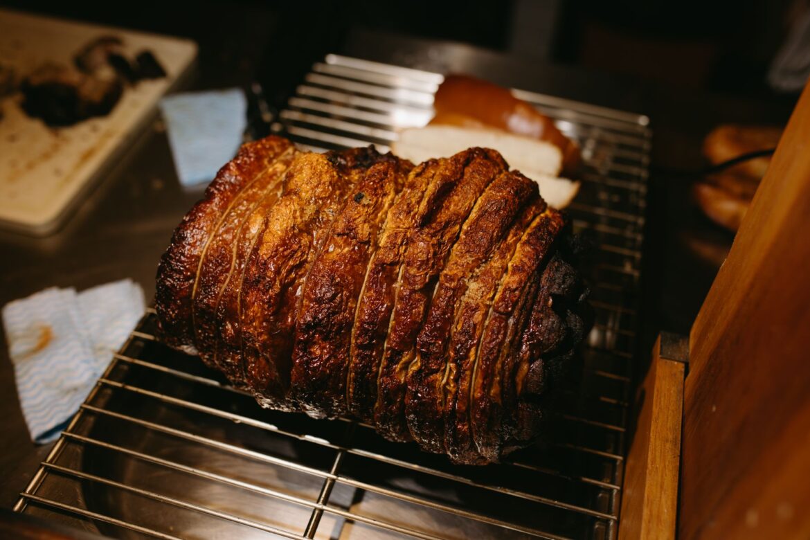 The British Tradition of Sunday Roast: A Complete Local Guide - ilustracja artykulu