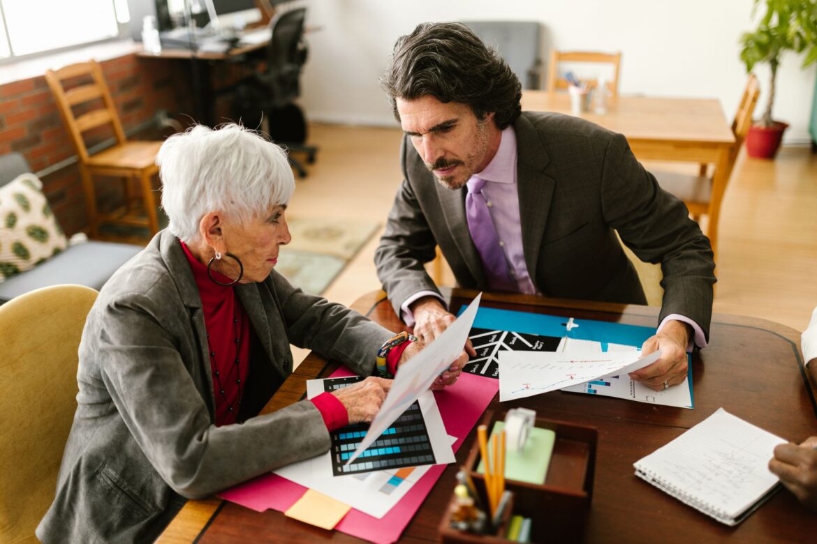 Attendance Allowance Claim Guide UK: Rules, AA1 Form and Local Support - ilustracja artykulu