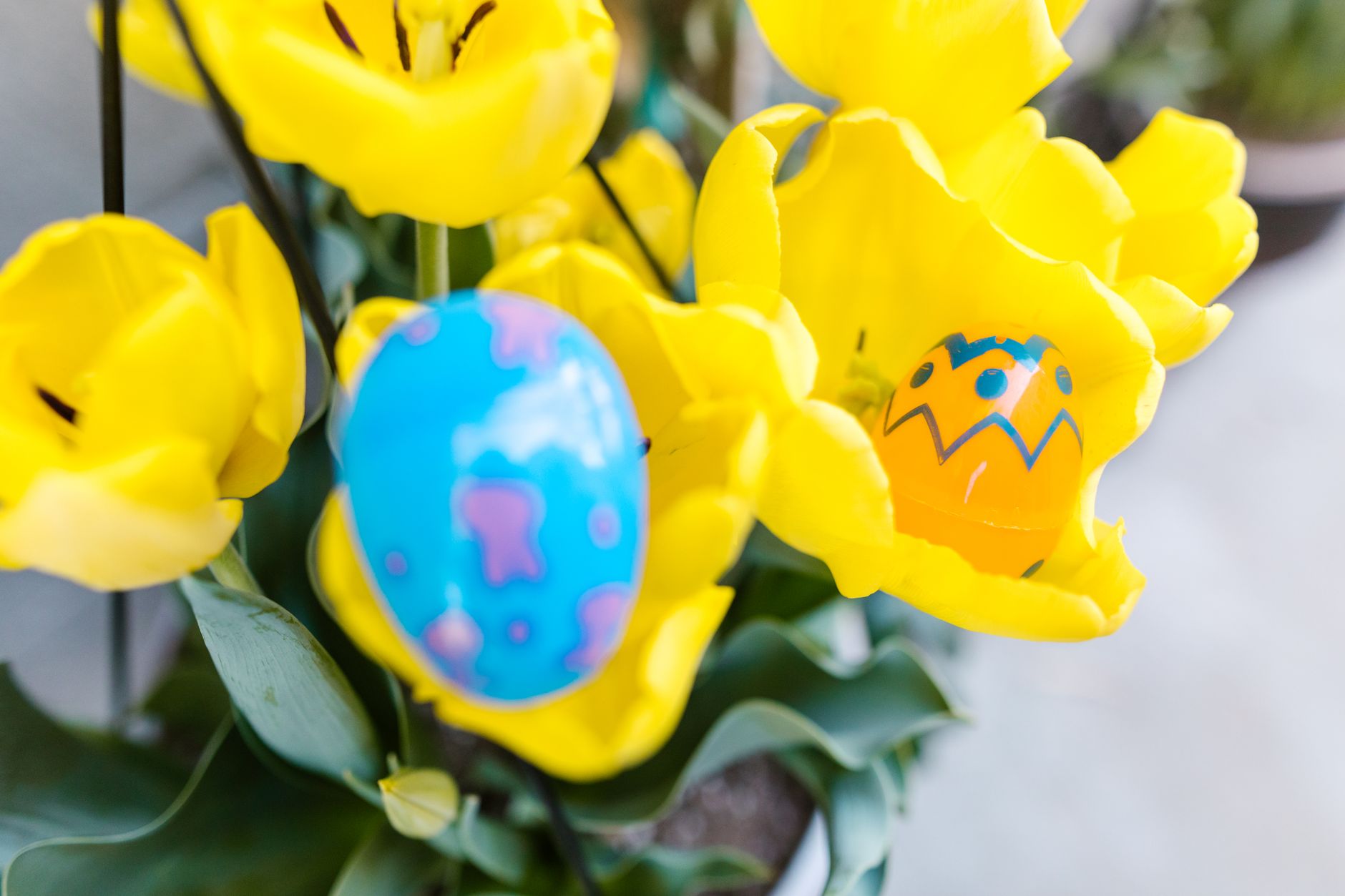 Ilustracja: British Traditions of Easter: Customs, Food and Communi British Traditions of Easter: Customs, Food and Community Games - zdjecie w tresci